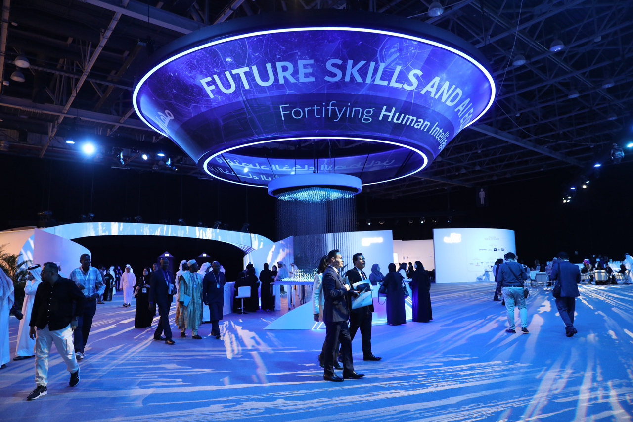 قمة المعرفة